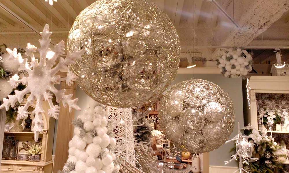 Christmas Decorations: Where to Buy Online and In Store for the Best Selection