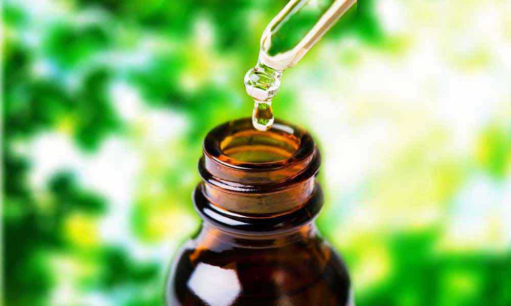 Castor Oil: Where to Buy, What to Look For, and What to Avoid