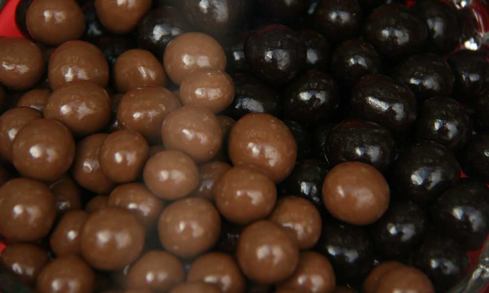 Chocolate Covered Coffee Beans: Where to Buy, What to Look For, and What to Avoid