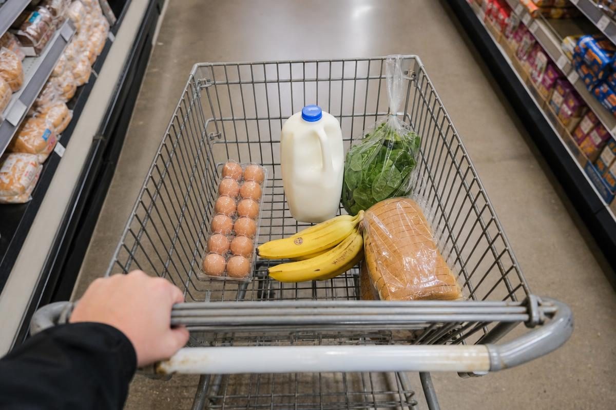 What to Buy at the Grocery Store: The Essential Staples Checklist